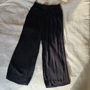 Cabi Black Straight Leg Flowy Pants Size S Resort Wear Vacation